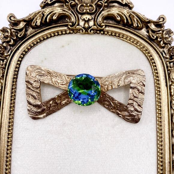 Vintage Brooch Bow with Bohemian Green and Blue Glass 2” long - Picture 5 of 8